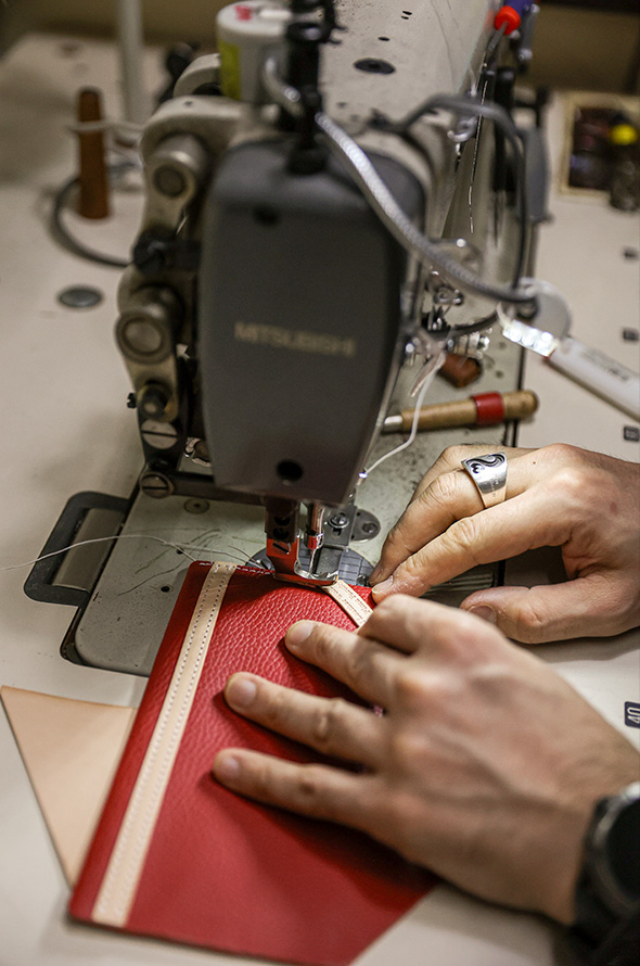 多機能だけど「ちょうどいい」、コンパクトな財布